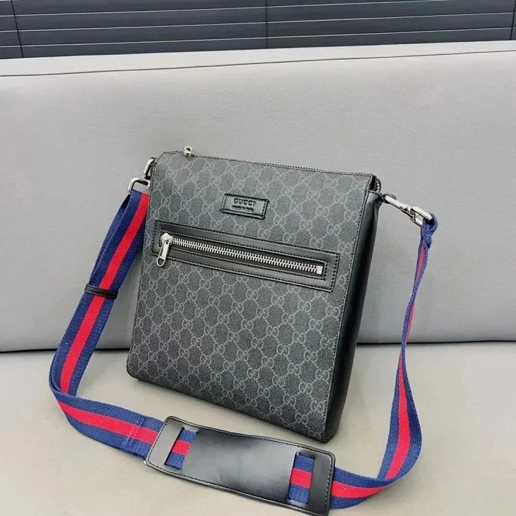 Gucci Shoulder Bag
