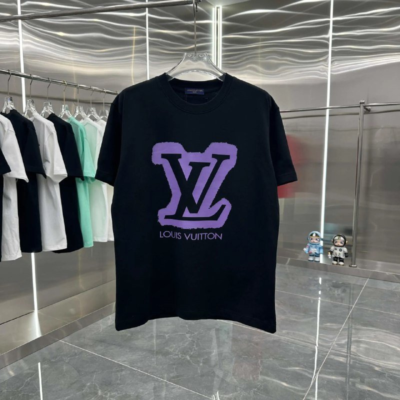 Louis Vuitton Tee 