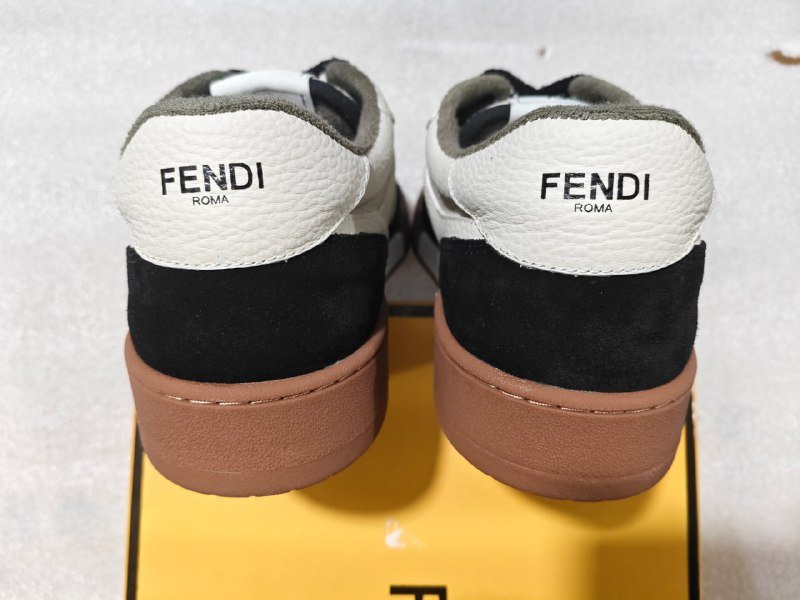 Article:  Fendi Match (https://weidian.com/item.html?itemID=7492838584) 