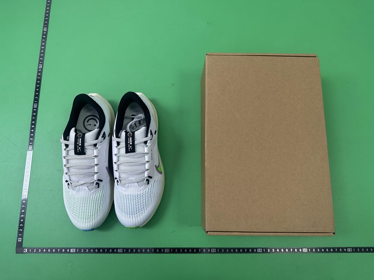 NIKE Air Zoom pegasus40