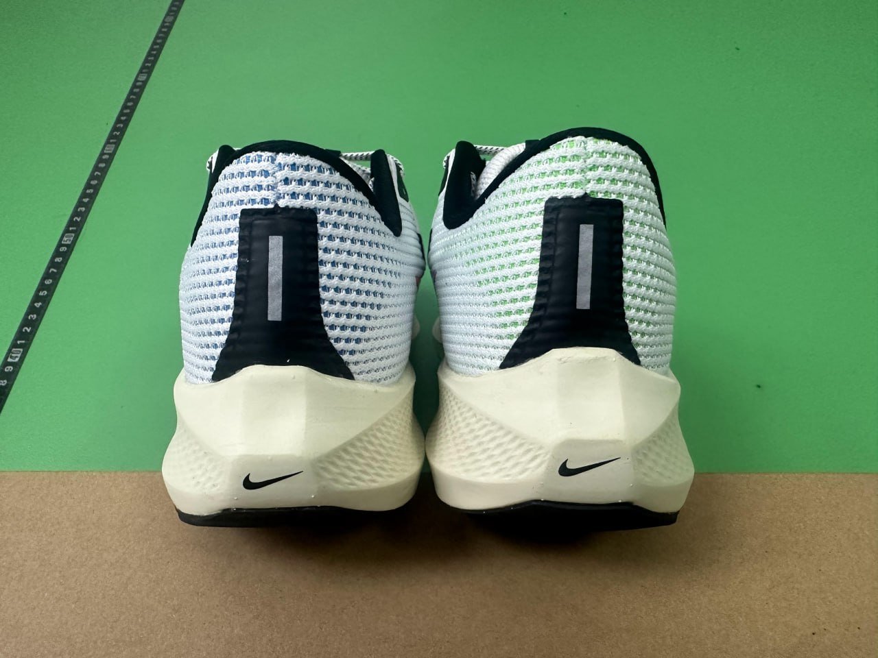 NIKE Air Zoom pegasus40