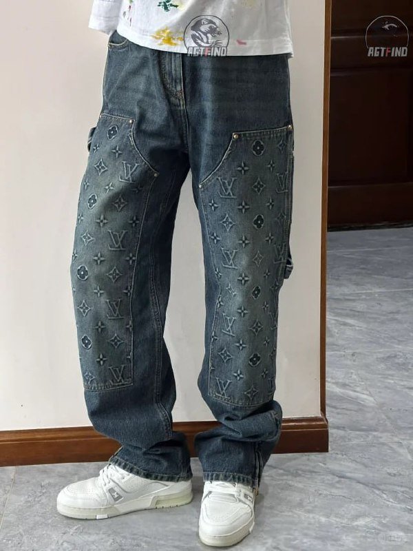  Louis Vuitton Pants 