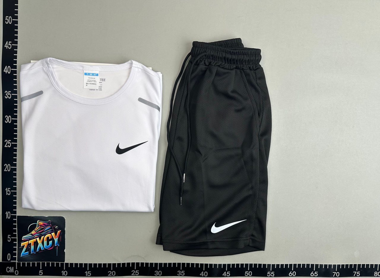 Nike suit