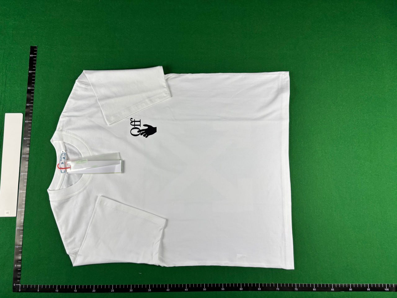 Off-white T-shirt tee  (35+)