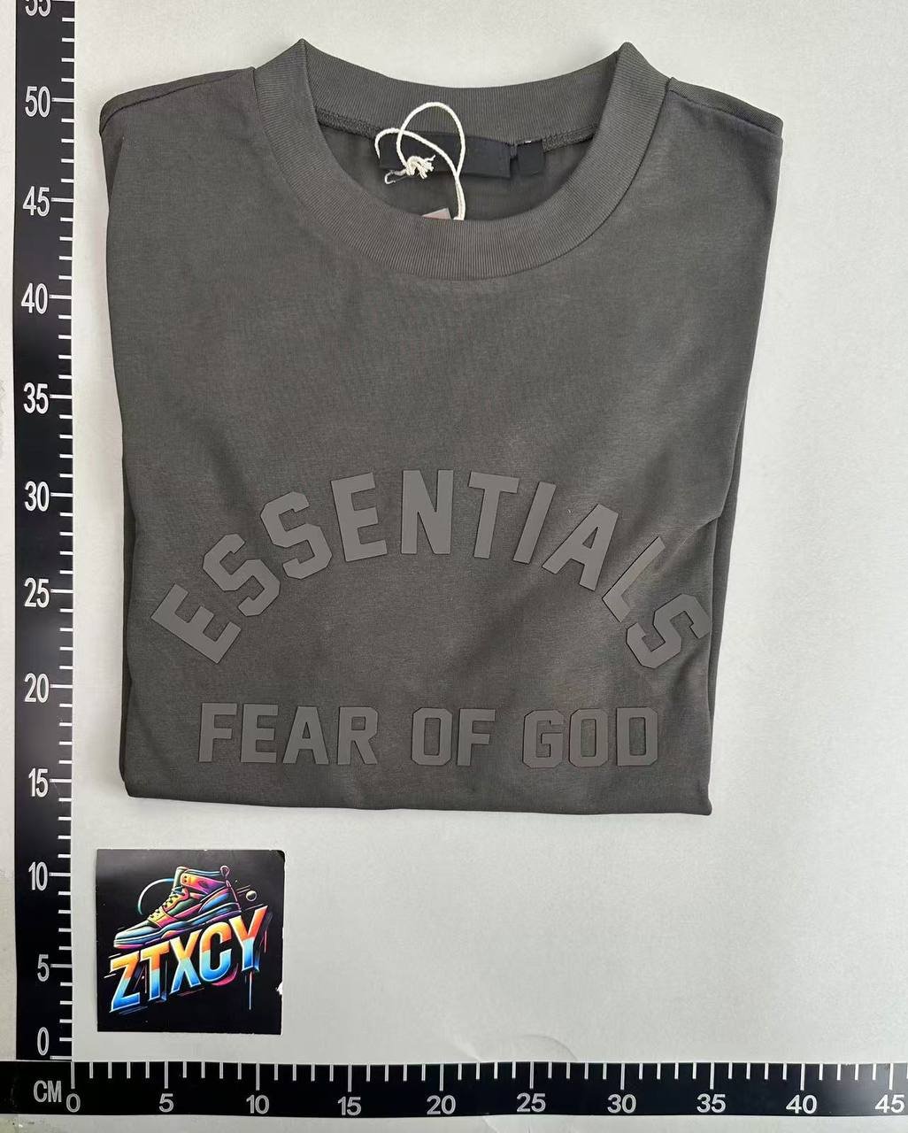 Essentials T-shirt