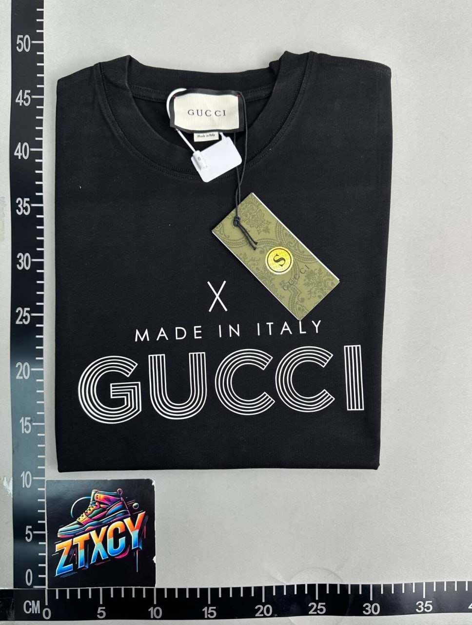 GUCCI T-shirt