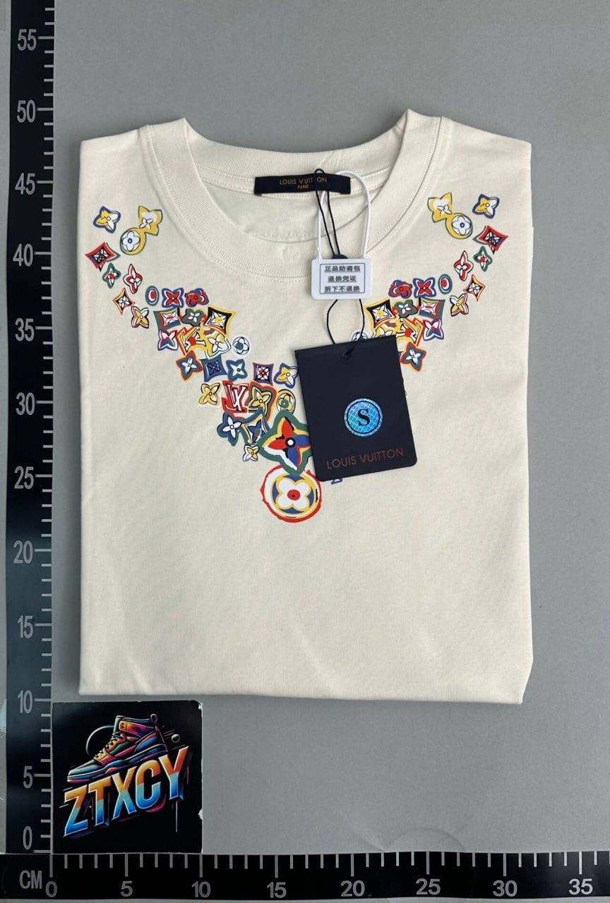 LV T-shirt
