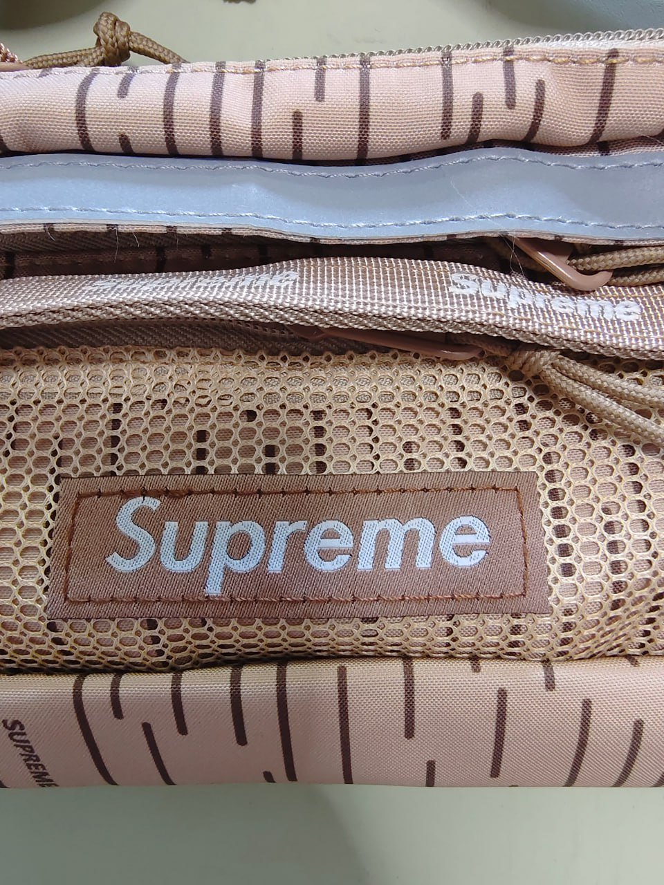 Artículo:  supreme  bag