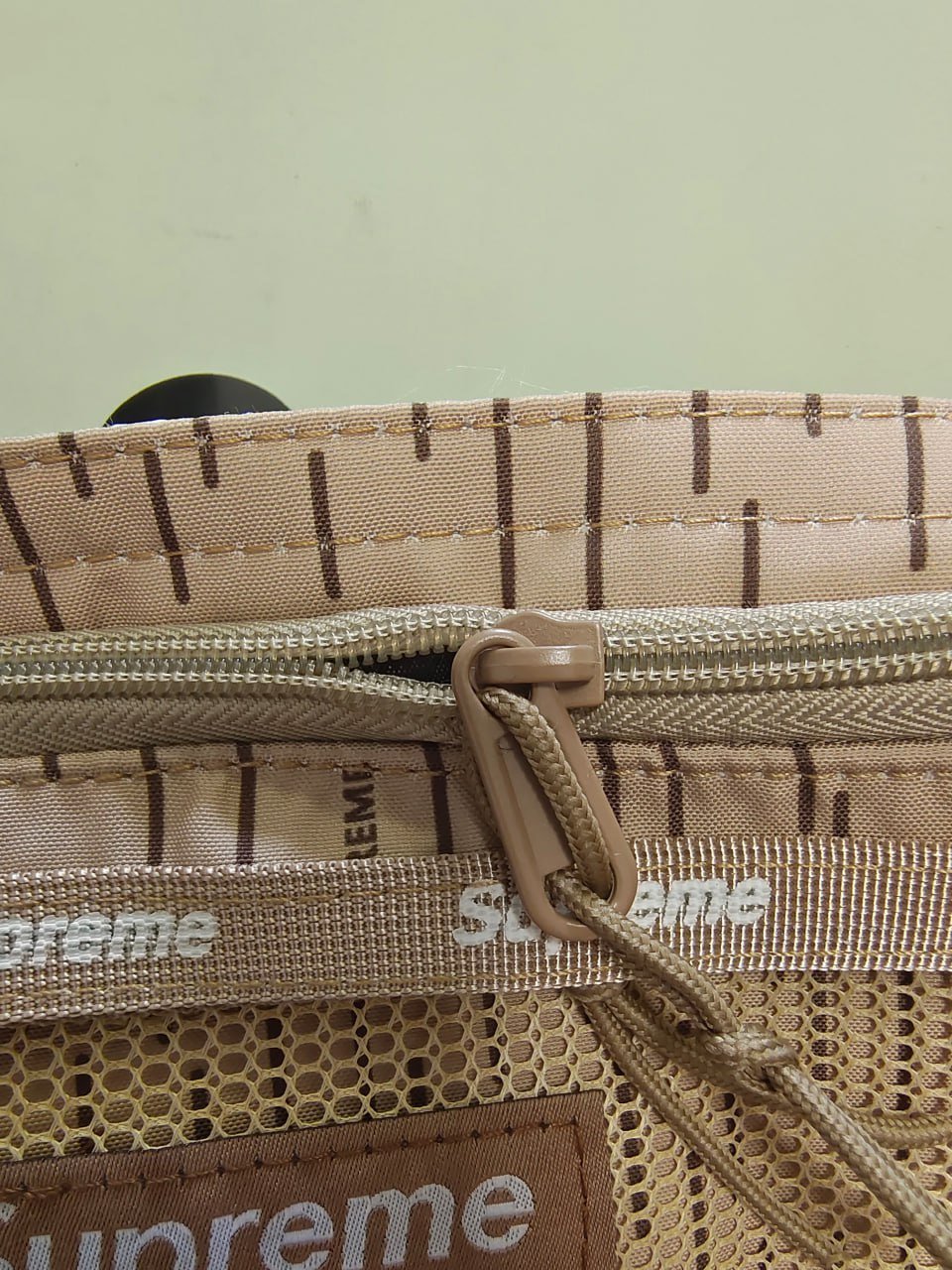 Artículo:  supreme  bag