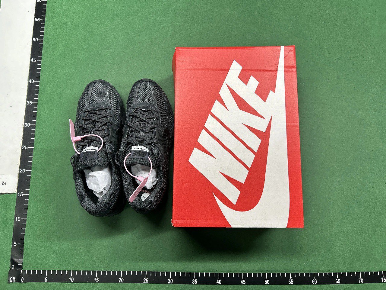 Nike Air Zoom Vomero5（30+ styles）