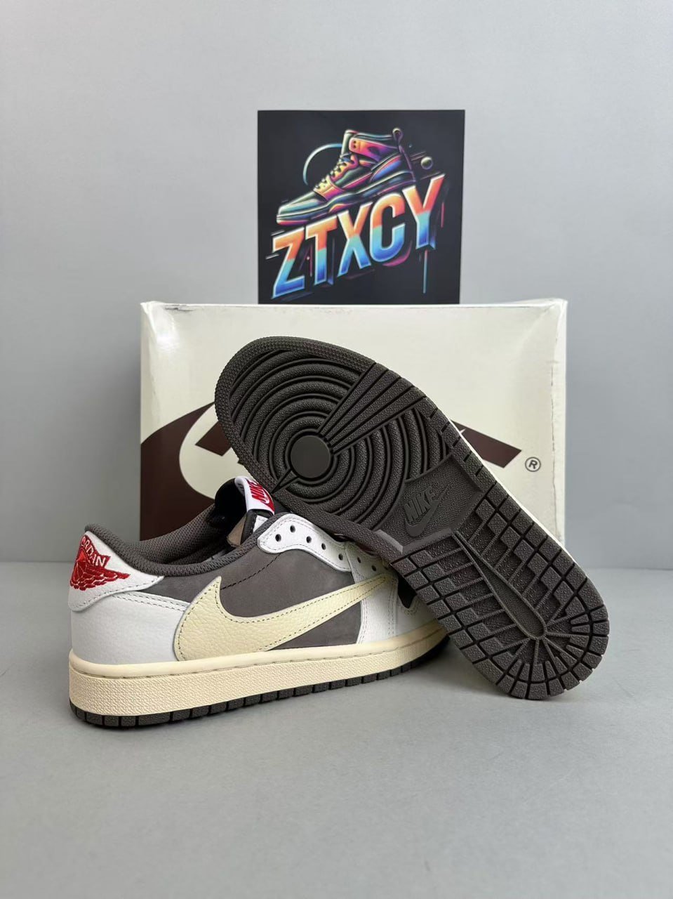 Travis Scott x Jordan Air Jordan 1  