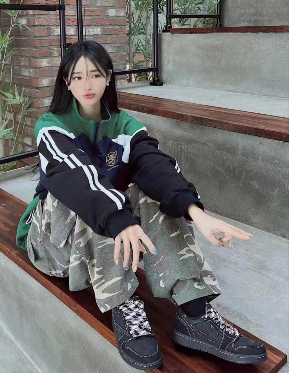 Travis Scott x Air Jordan 1（16style）