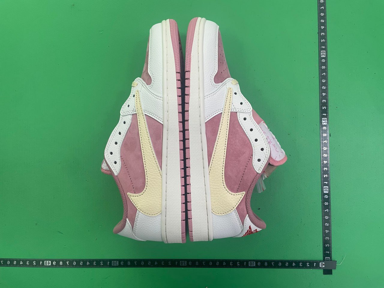 Travis Scott x Air Jordan 1（16style）