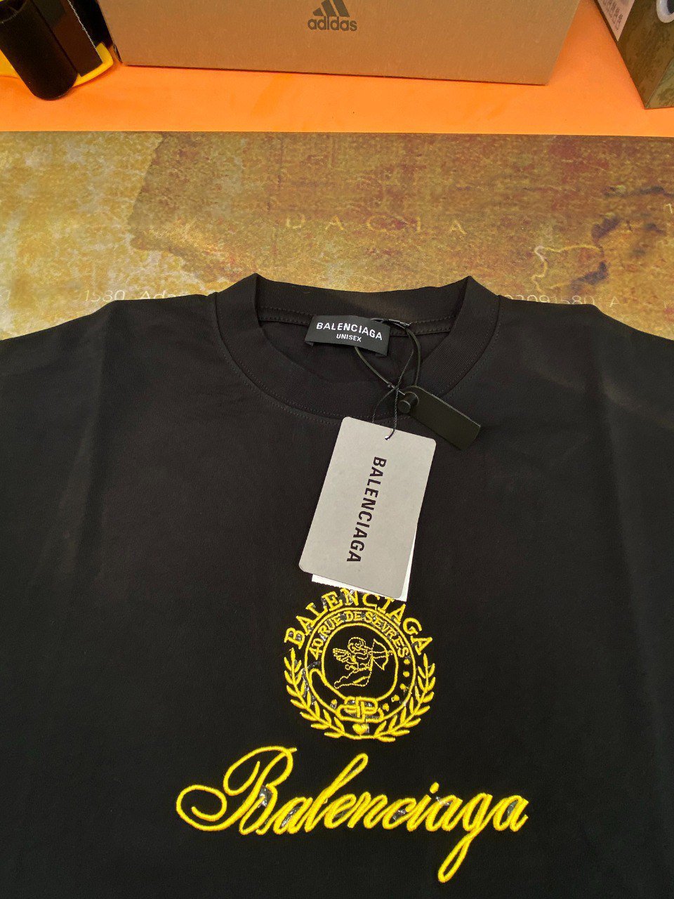 BALENCIAGA T-shirt