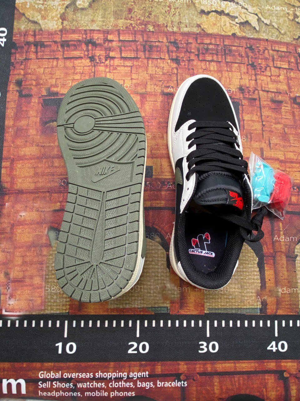 NIKE  Travis Scott x Air Jordan 1 