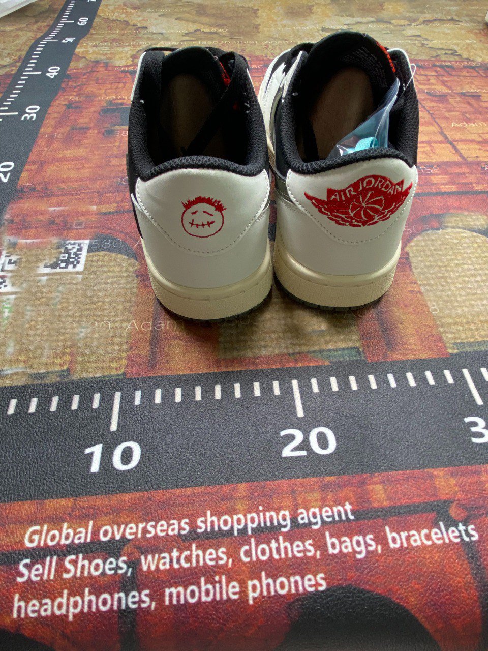 NIKE  Travis Scott x Air Jordan 1 