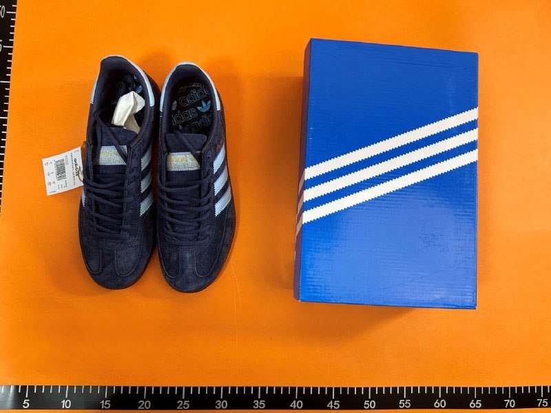 ADIDAS SPEZIAL
