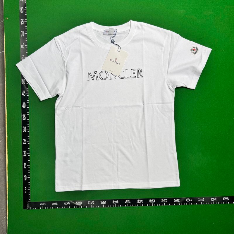 Moncler T-shirt