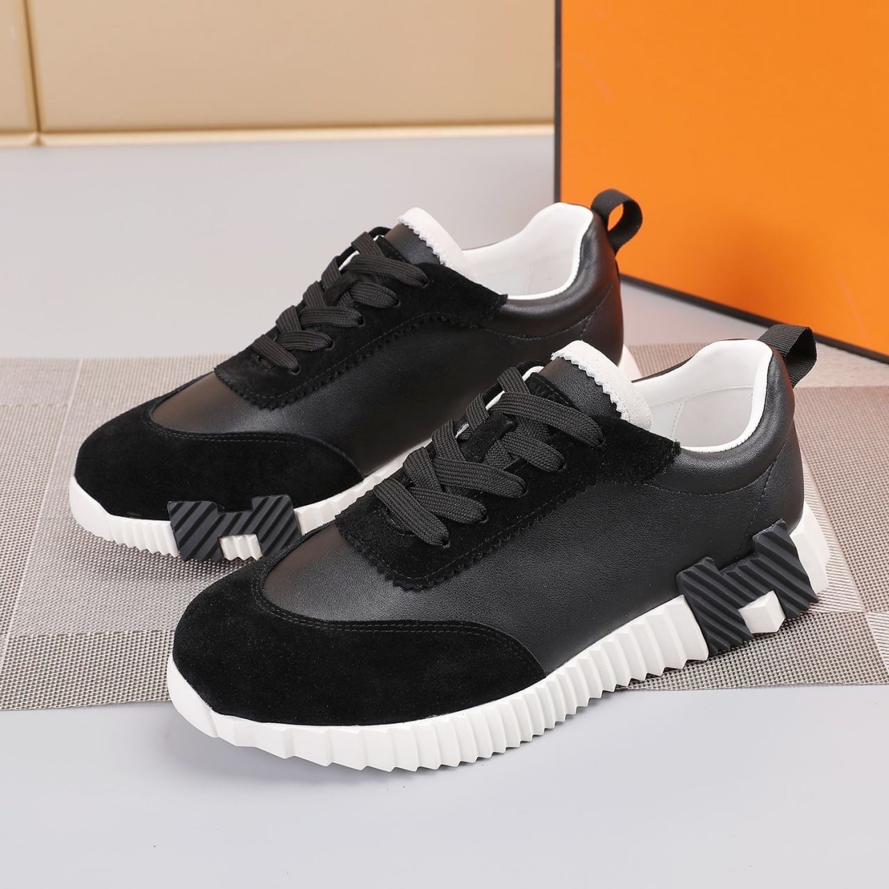 Hermes & GUCCI shoes