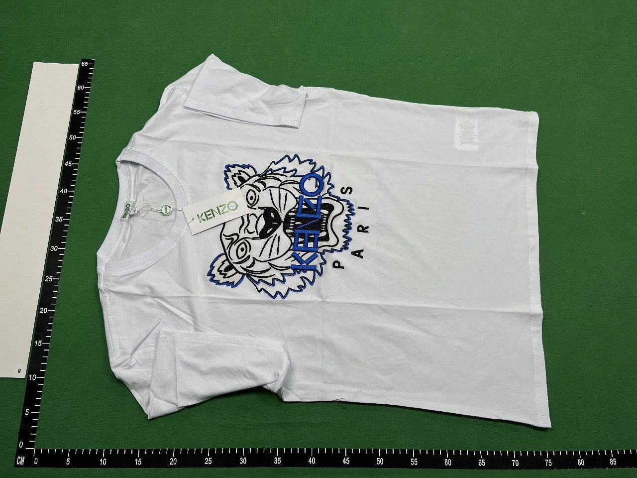 Kenzo T-shirt (40+)