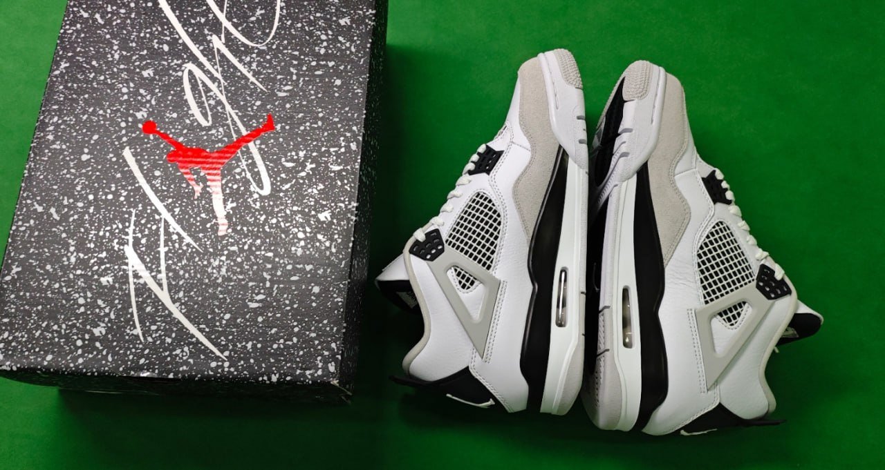  ⋘ ReaI G̵̀-*X version ⋙ Jdan 4 c0llection