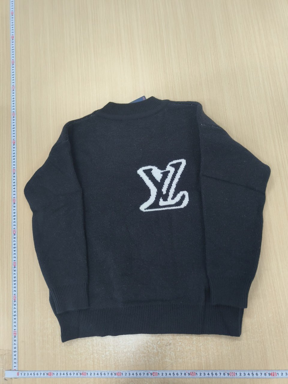 LV sweater