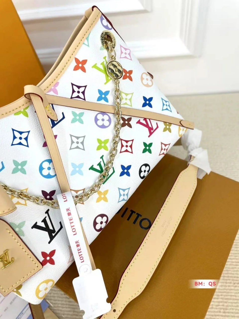 LV bag 1：1 high quality