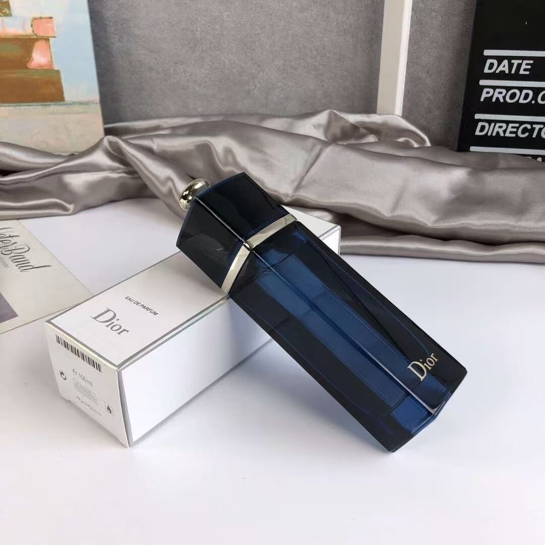 Dior  Parfume