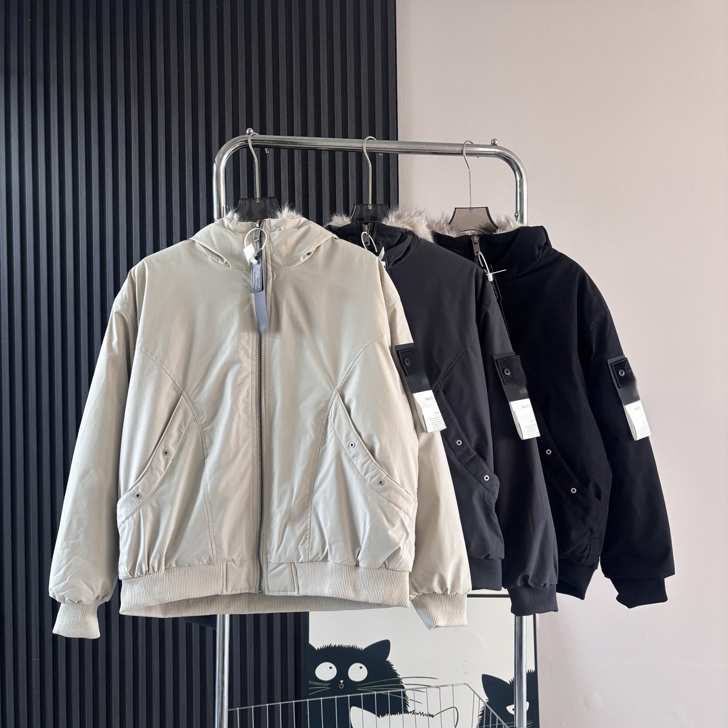 Stone American Autumn/Winter Casual Bomber Jacket, Warm Baseball Cotton Jacket with Fur Collar