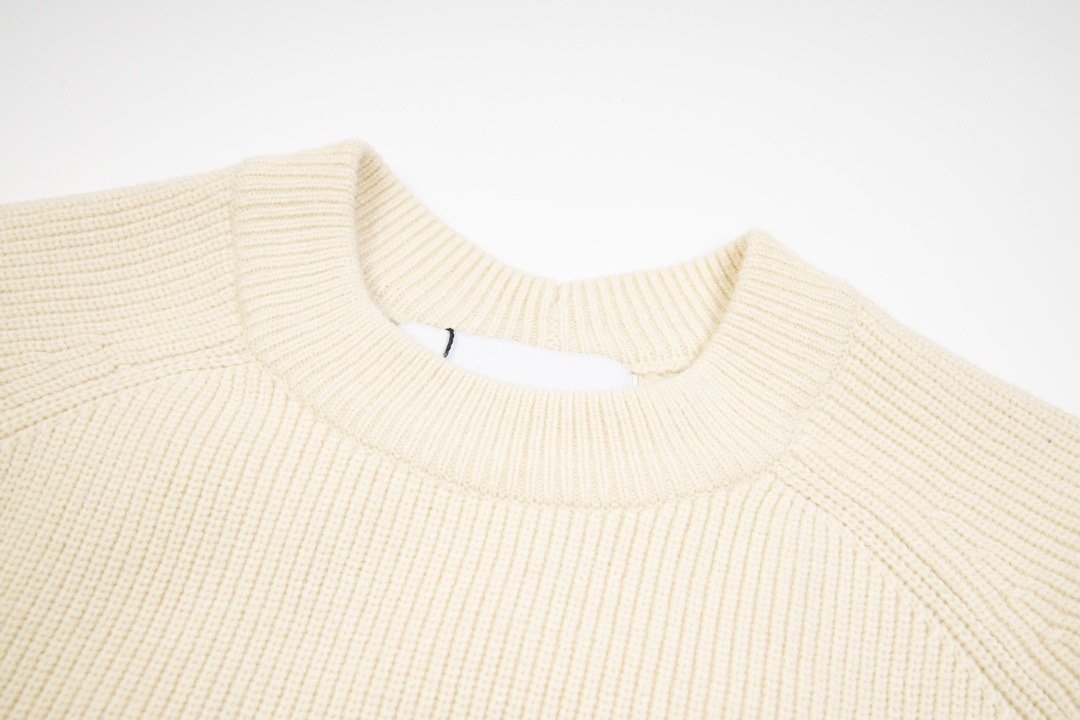 CK Korean style trendy men's and women's couple outfits, new embroidered letter loose wool sweater, round neck knitwear