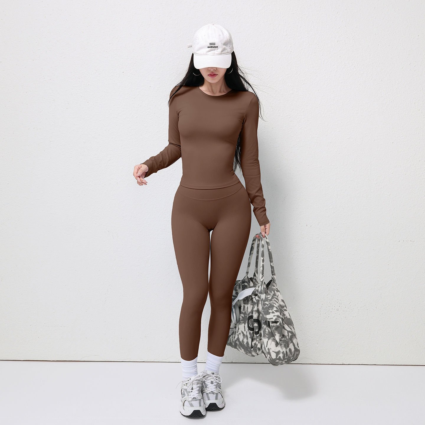 New high-waisted, hip-lifting leggings, yoga wear