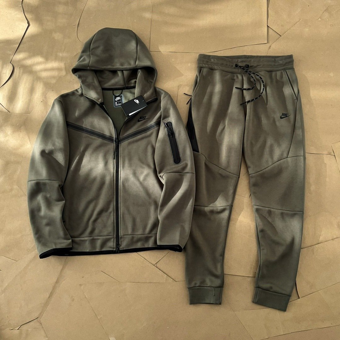 Nike Fall/Winter Patchwork Hooded Set