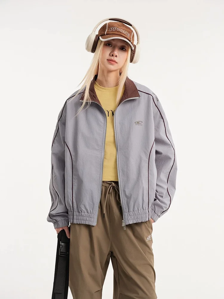 CATTEE Outfit: Stand