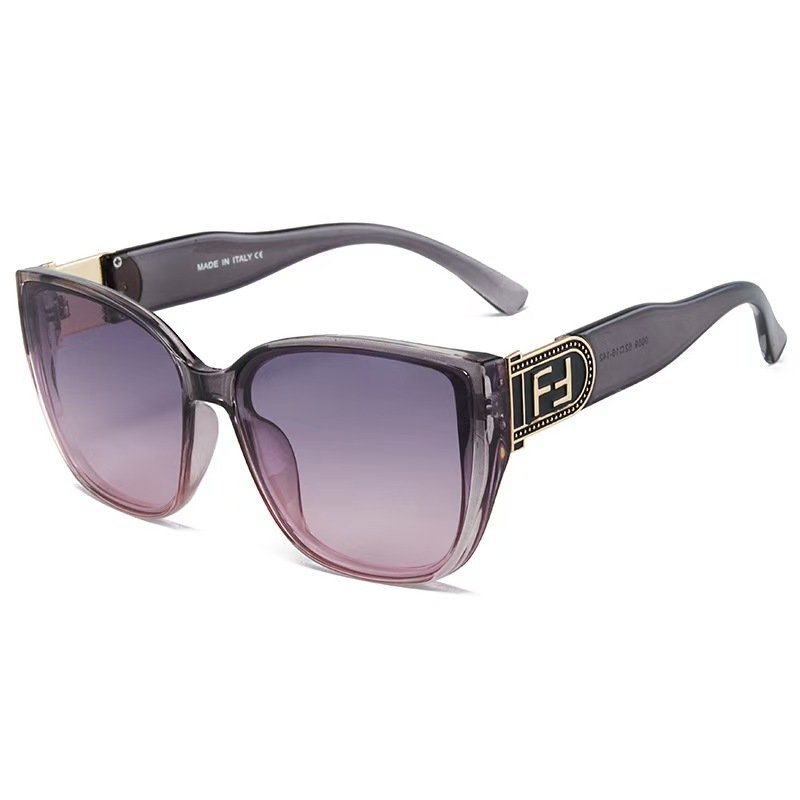 Oversized sunglasses