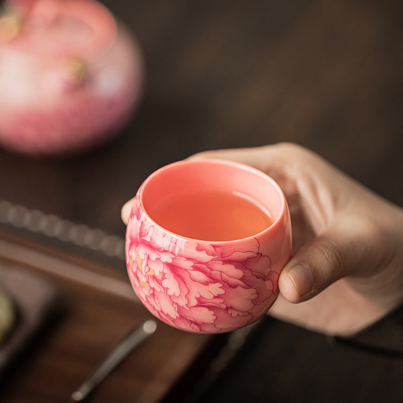 Pink Ru kiln lard-frozen ceramic master cup, round cup, household tea set, tea cup, tasting cup, single cup.
