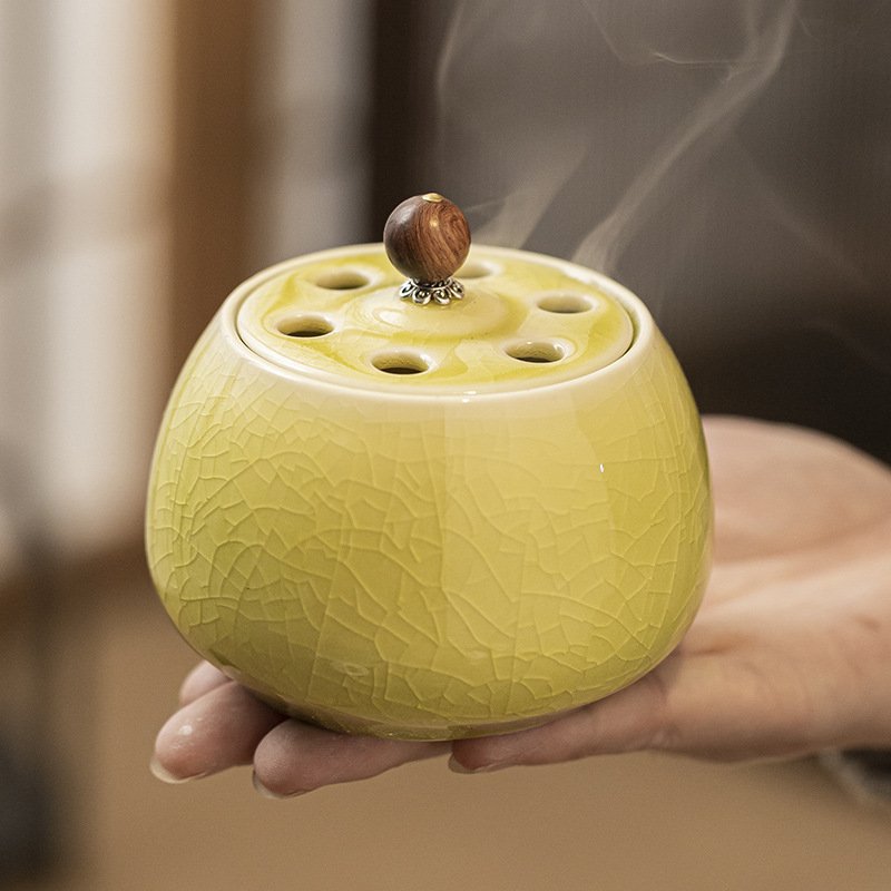 Ge Kiln Incense Burner, Household Ceramic Incense Burner for Buddhist Offerings, Indoor Sandalwood and Agarwood Incense Burner, Craft Ornament