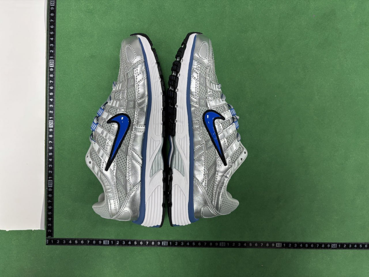 Nike - P6000