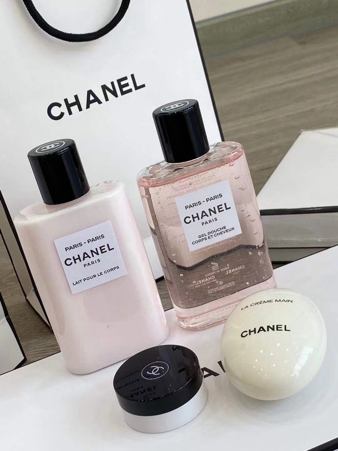 Chanel Paris Fragrance Bath & Body Set (4 Pieces)