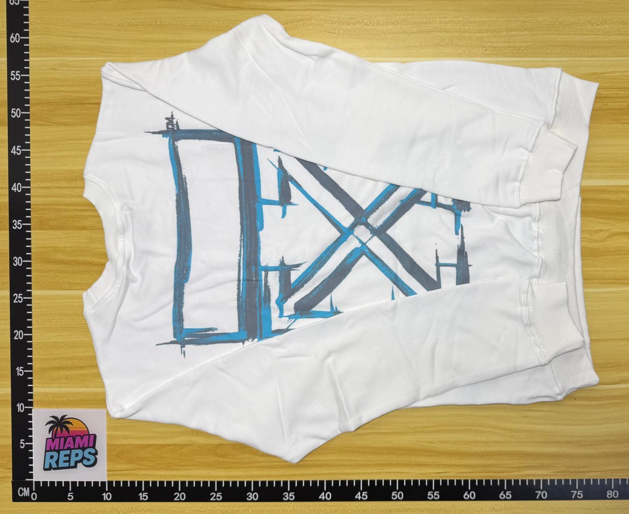 Off-White Arrow Hoodies/Sweaters [40 styles]