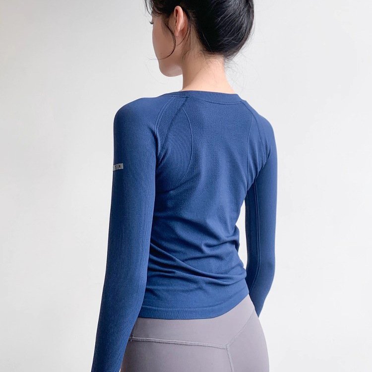 Alo Quick-Dry Yoga Top