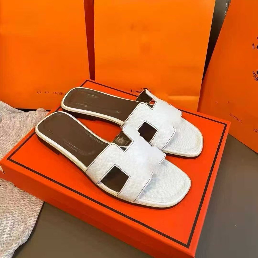 Hermes H slippers