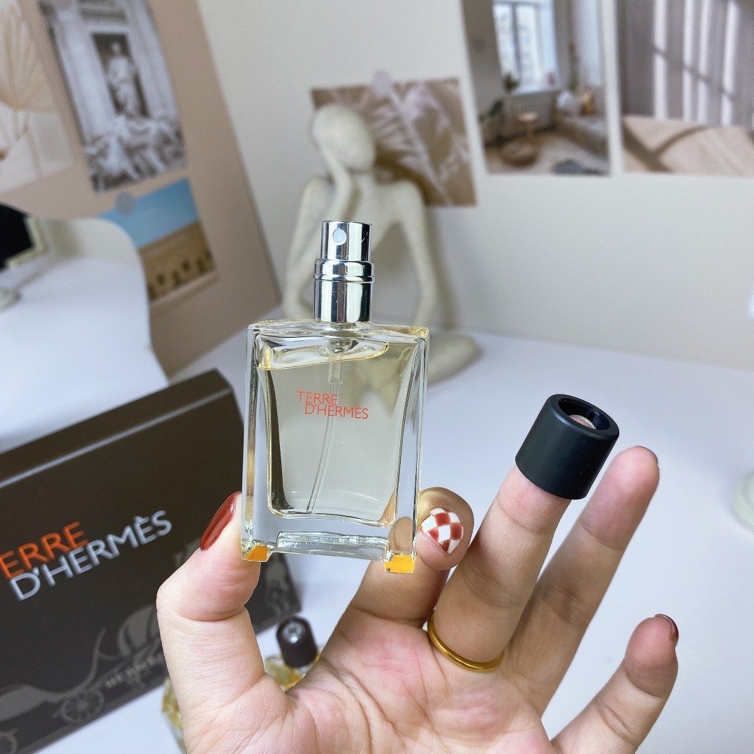 Hermès Terre d'Hermès perfume sample size 12.5ml*4