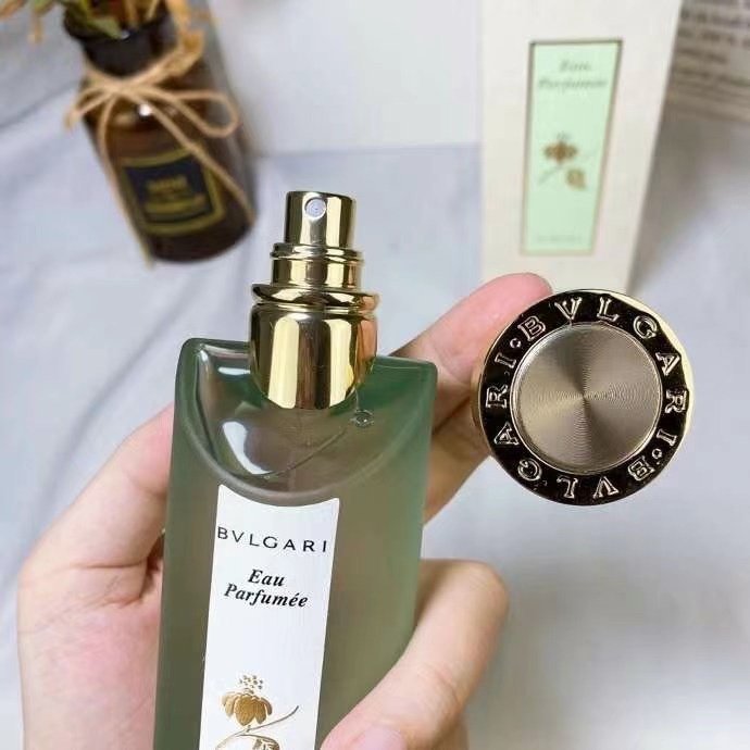 lgari Fresh Unisex Eau de Cologne 75ml (EDC), in shades of green tea, white tea, black tea, and blue tea.