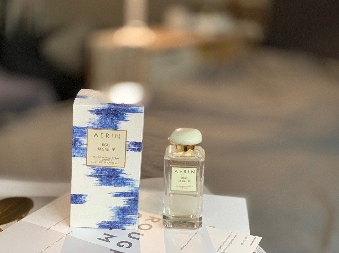 Aerin Waterlily Sun perfume