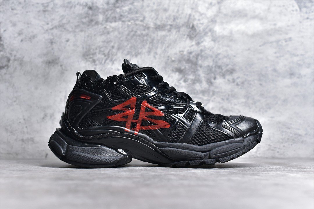 Balenciaga chunky sneakers