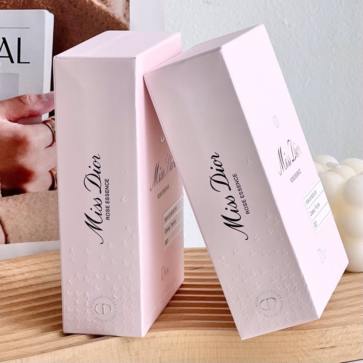 Dior perfume holographic mirror gift box