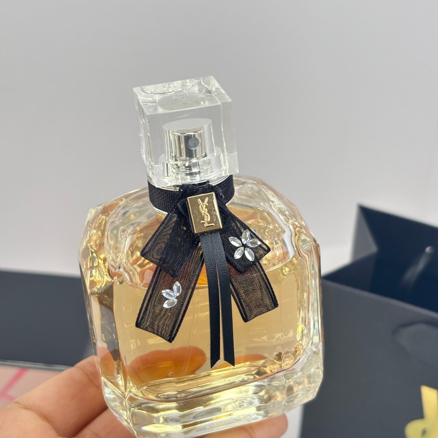 Yves Saint Laurent Mon Paris Floral Eau de Parfum - Dare to Love 90ml