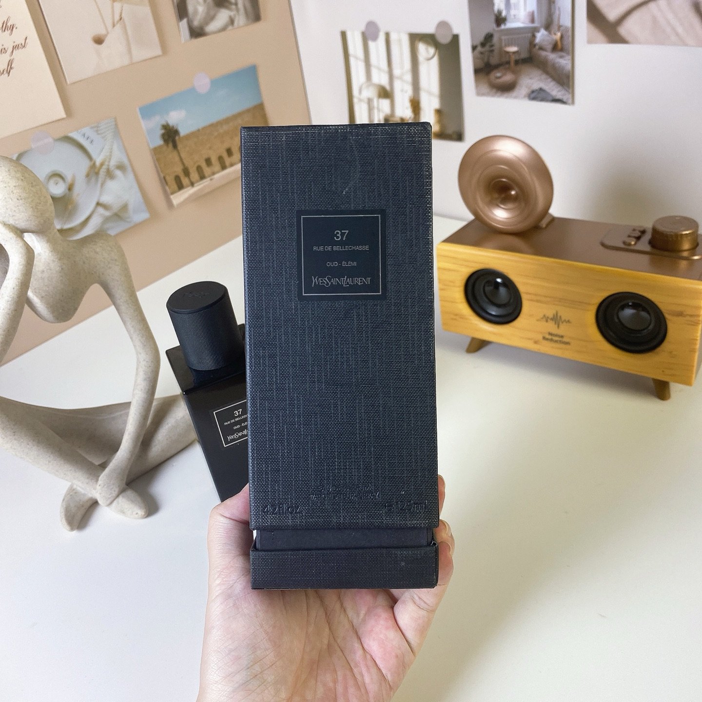 YSL Yves Saint Laurent 37 rue de Bellechasse,