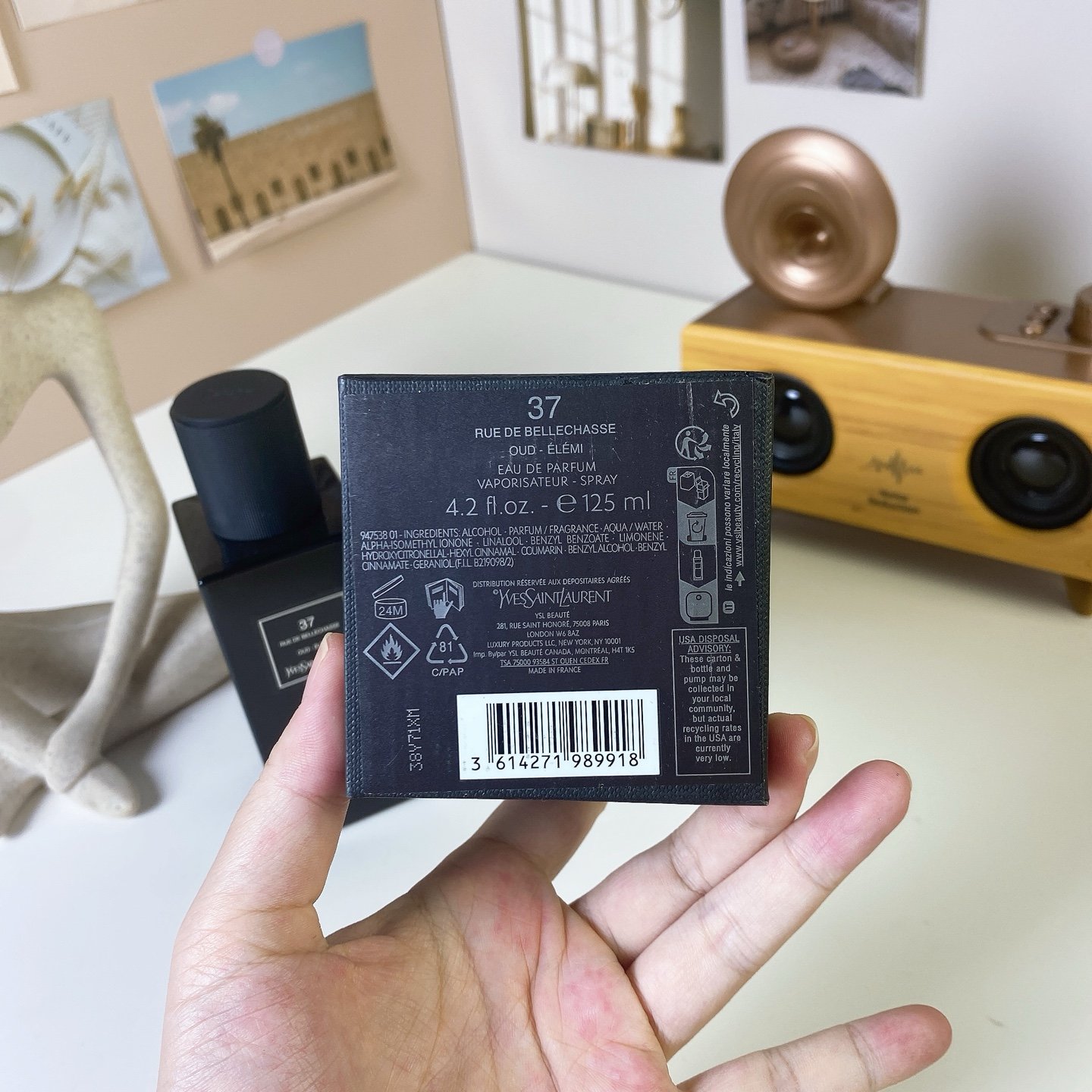 YSL Yves Saint Laurent 37 rue de Bellechasse,