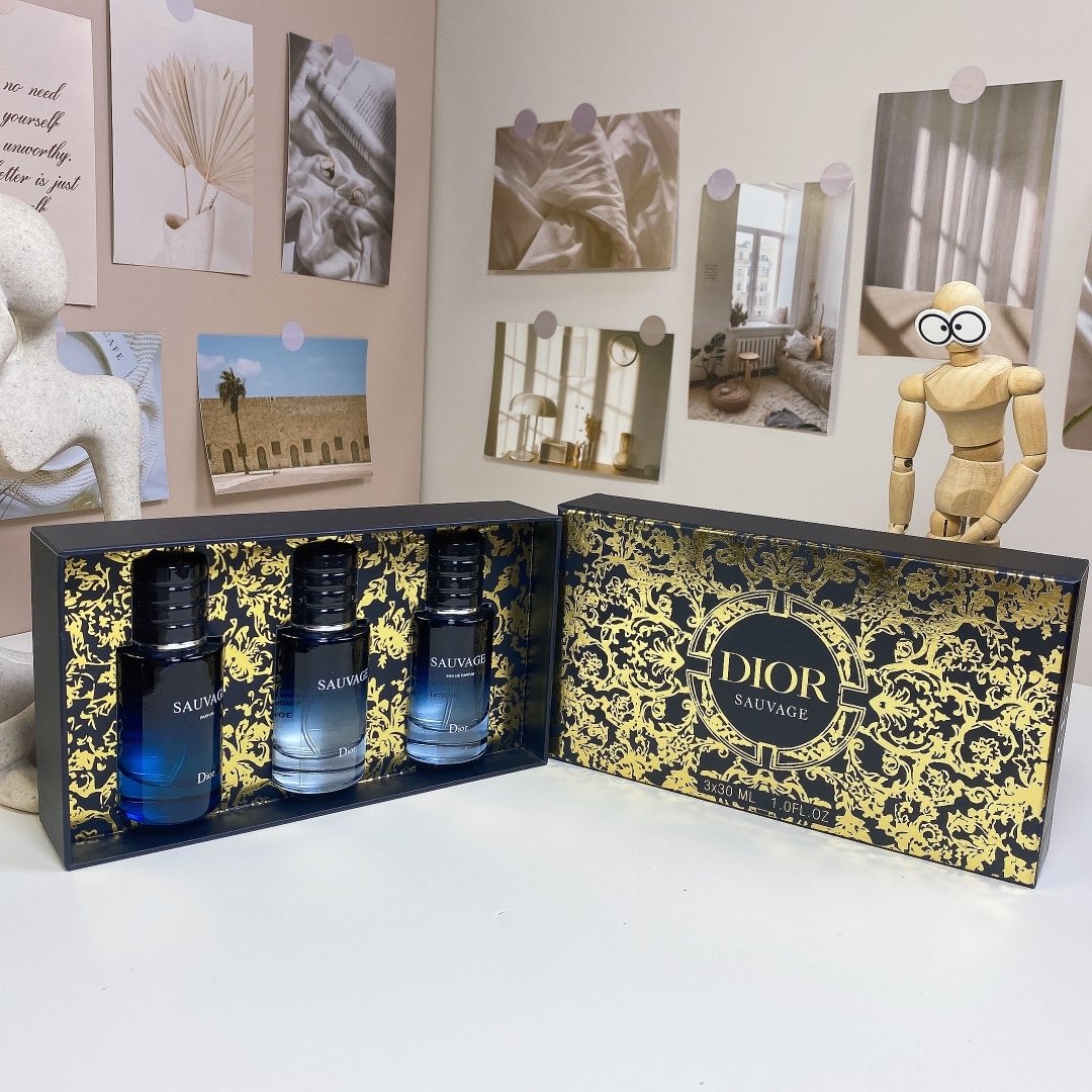 Dior Sauvage perfume sample set 30ml (3 pieces)